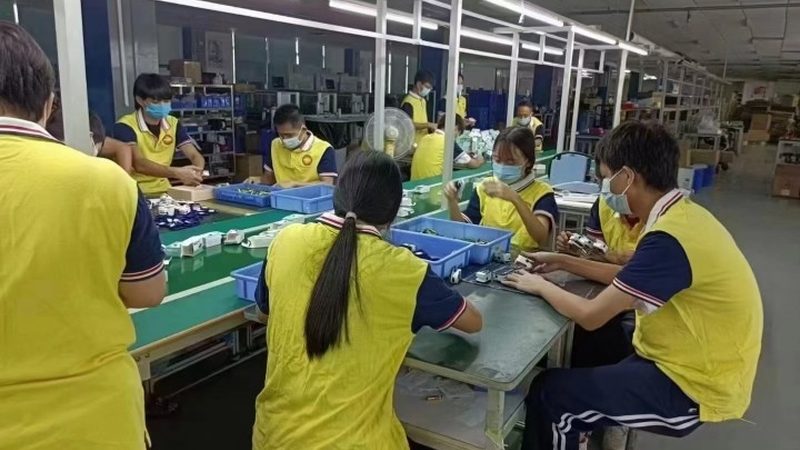 工厂店直销的价格通常比市场零售价更具优势，原因在于：